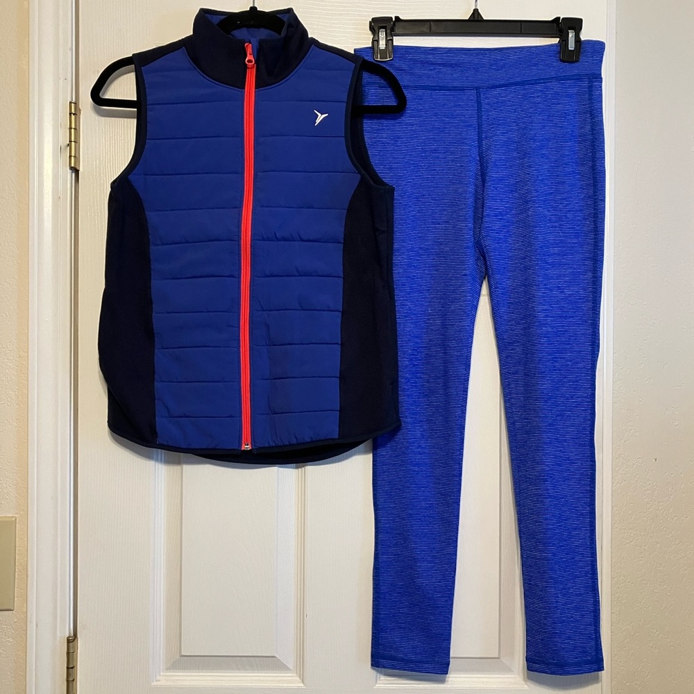 Matching Set Old Navy Active Girl’s Lost at Sea Ultraviolet blue vest & leggings